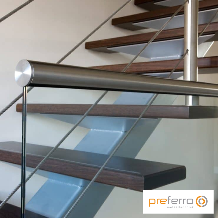 Details RVS balustrade