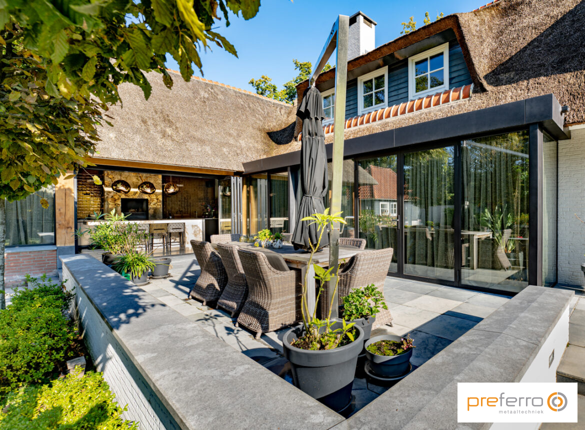 Woonboerderij villa buitenpui
